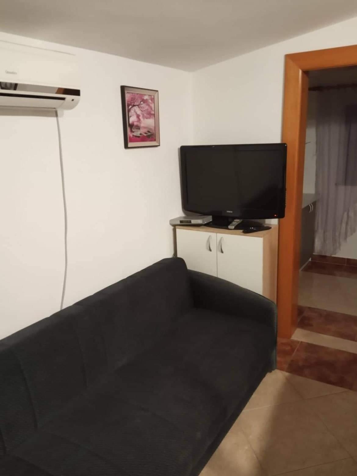 Apartman Borosa Vir Ngoại thất bức ảnh